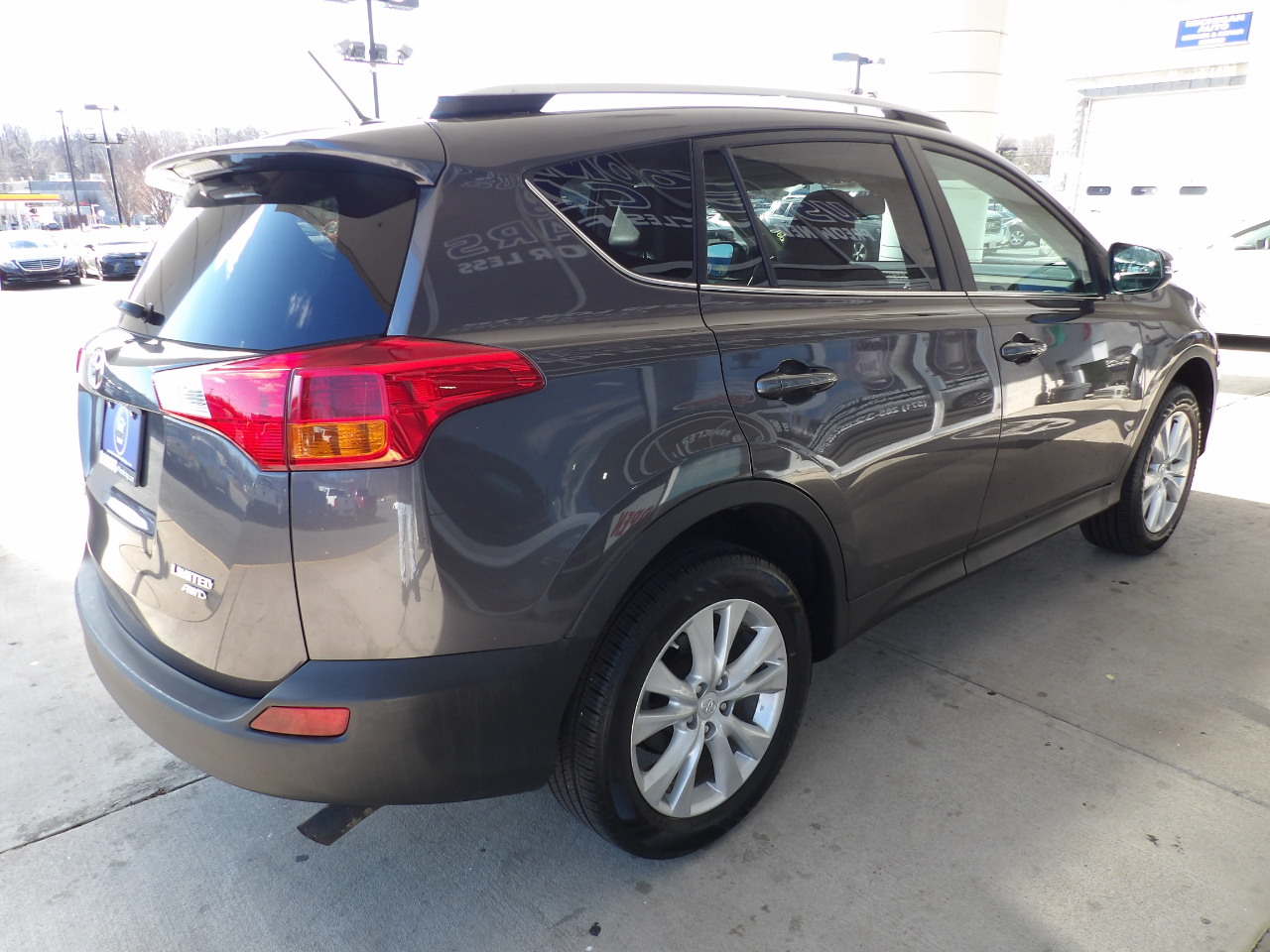Toyota RAV4 AWD 4dr Limited (Natl) 2015