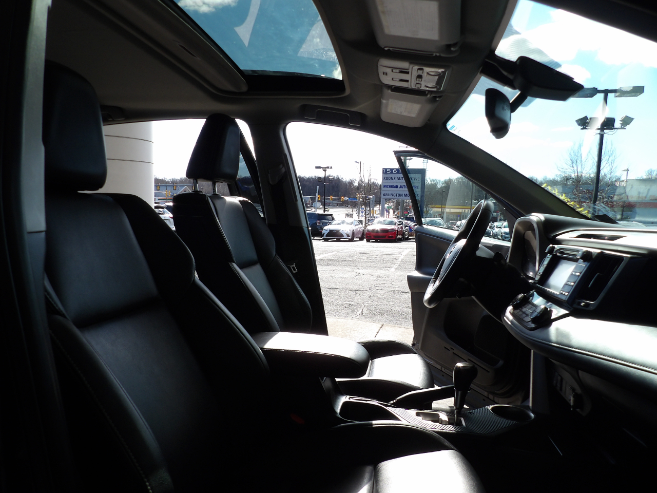 Toyota RAV4 AWD 4dr Limited (Natl) 2015