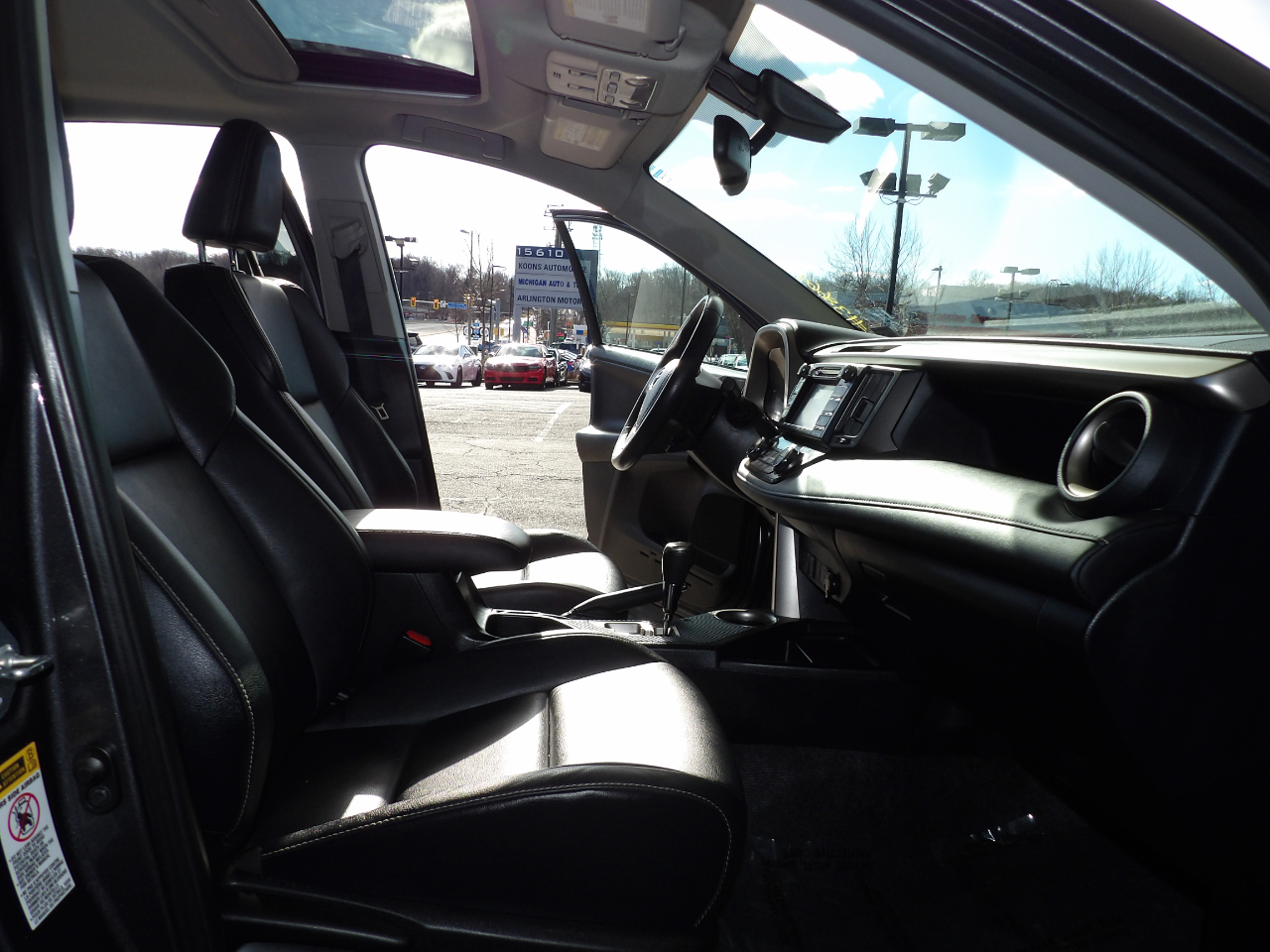 Toyota RAV4 AWD 4dr Limited (Natl) 2015