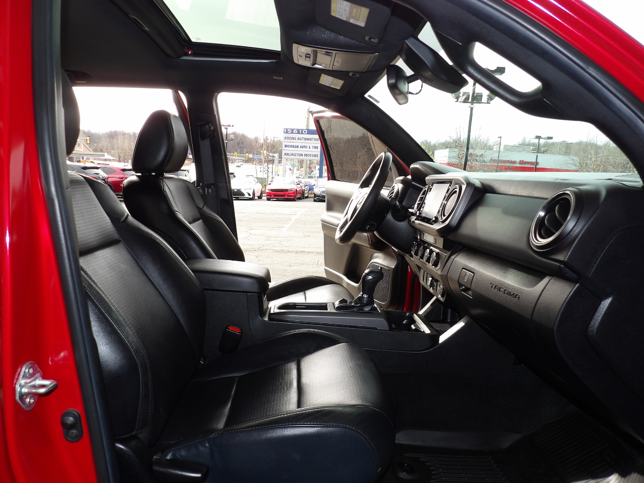 Toyota Tacoma 4WD TRD Sport Double Cab 6' Bed AT (Natl) 2022