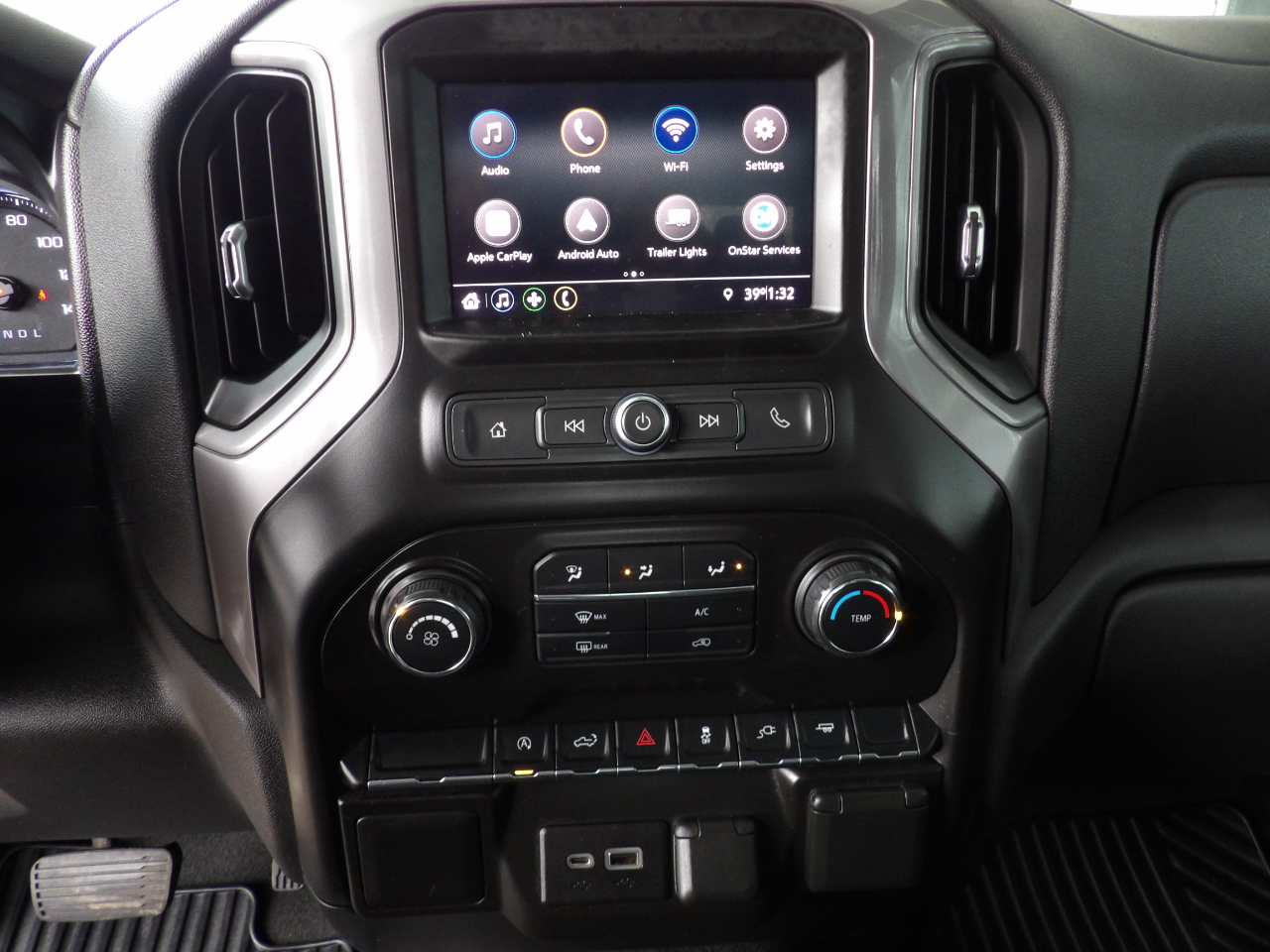 Chevrolet Silverado 1500 2WD Crew Cab 147" Custom 2021