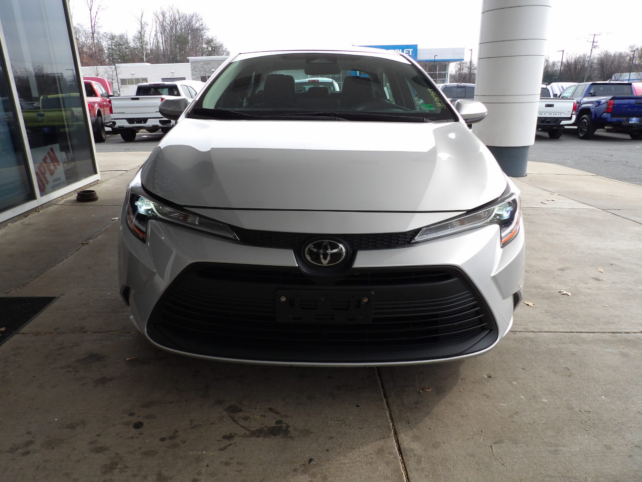 Toyota Corolla LE CVT (Natl) 2024