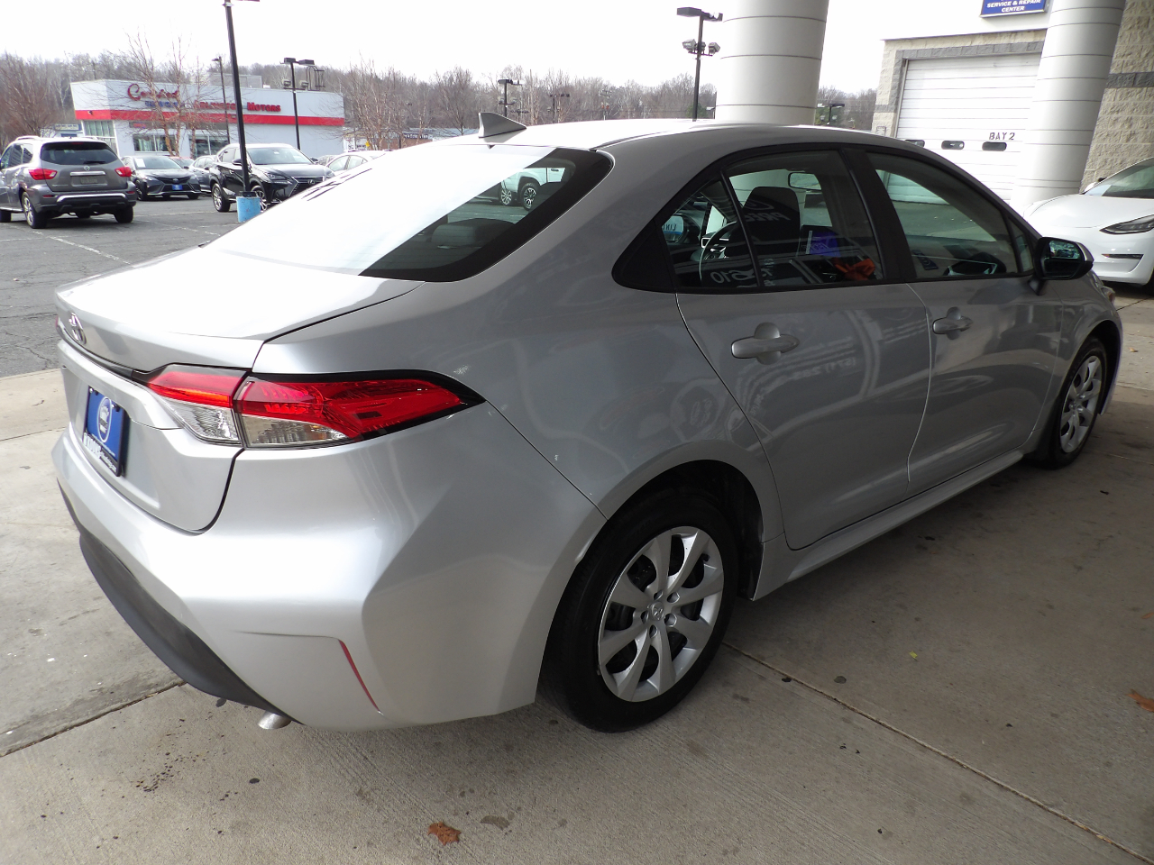 Toyota Corolla LE CVT (Natl) 2024