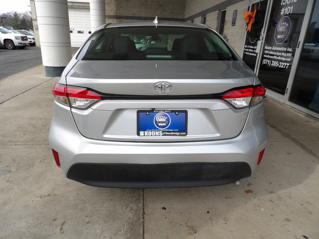 Toyota Corolla LE CVT (Natl) 2024