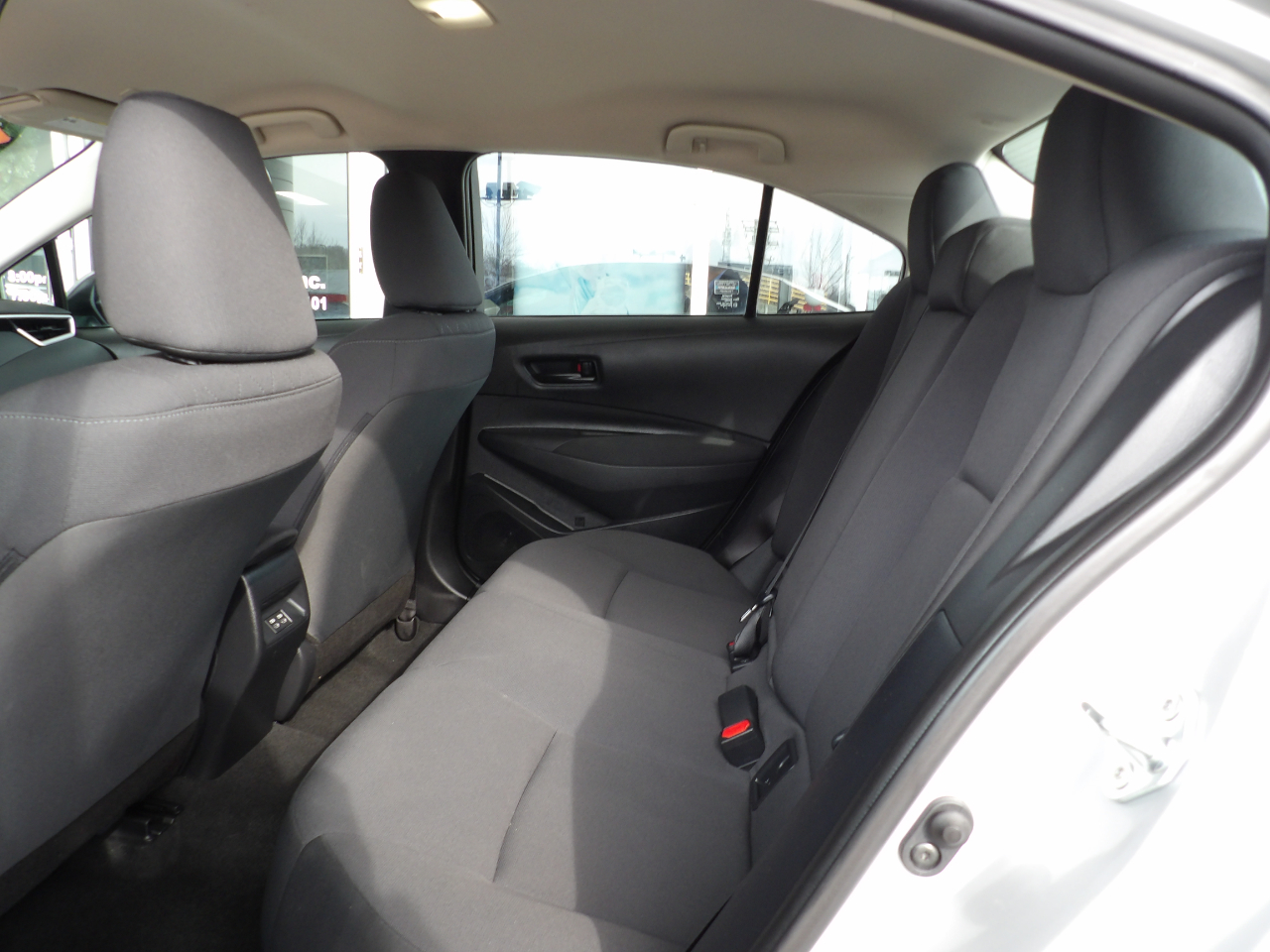 Toyota Corolla LE CVT (Natl) 2024