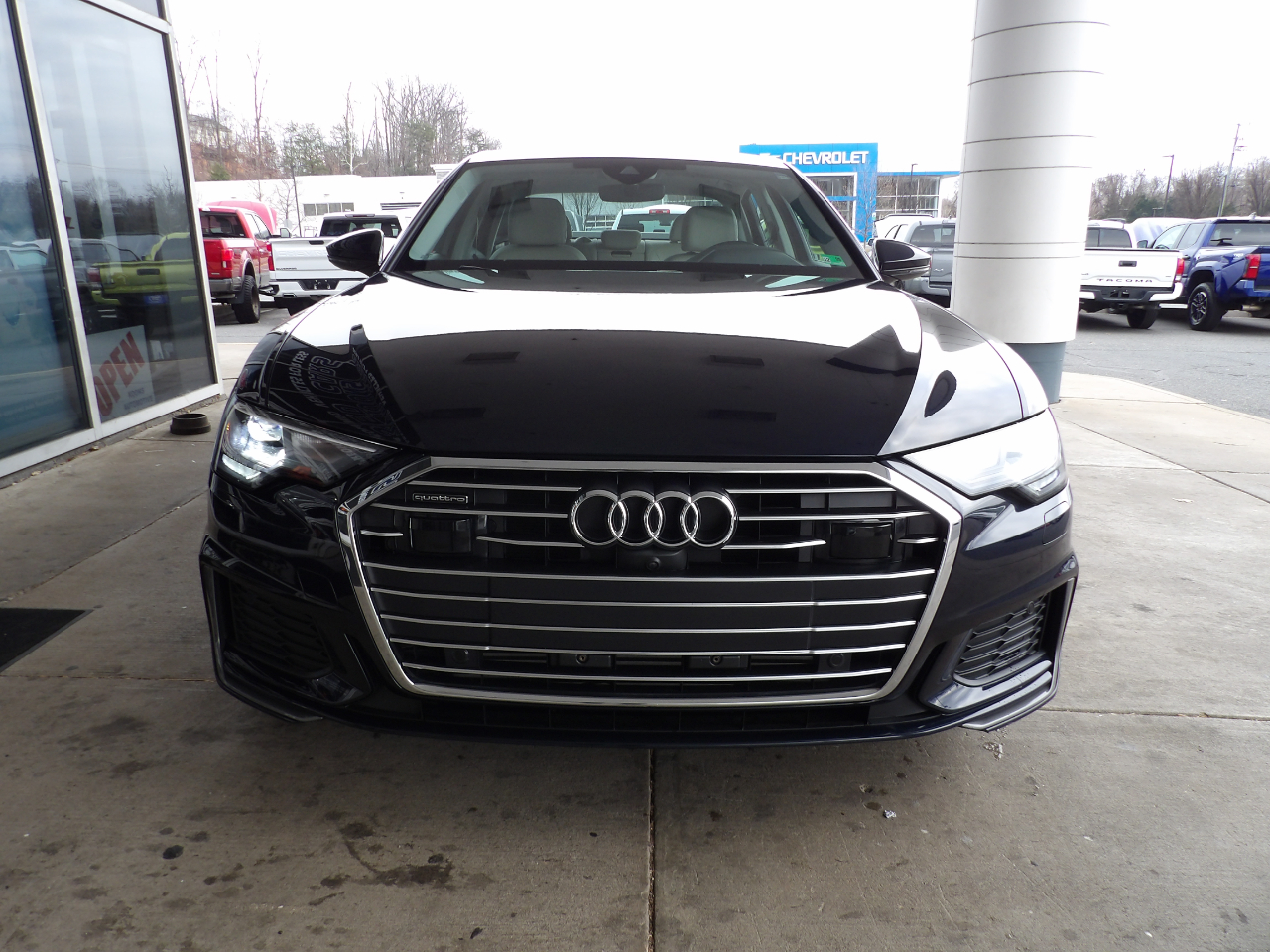 Audi A6 Sedan Premium Plus 55 TFSI quattro 2023