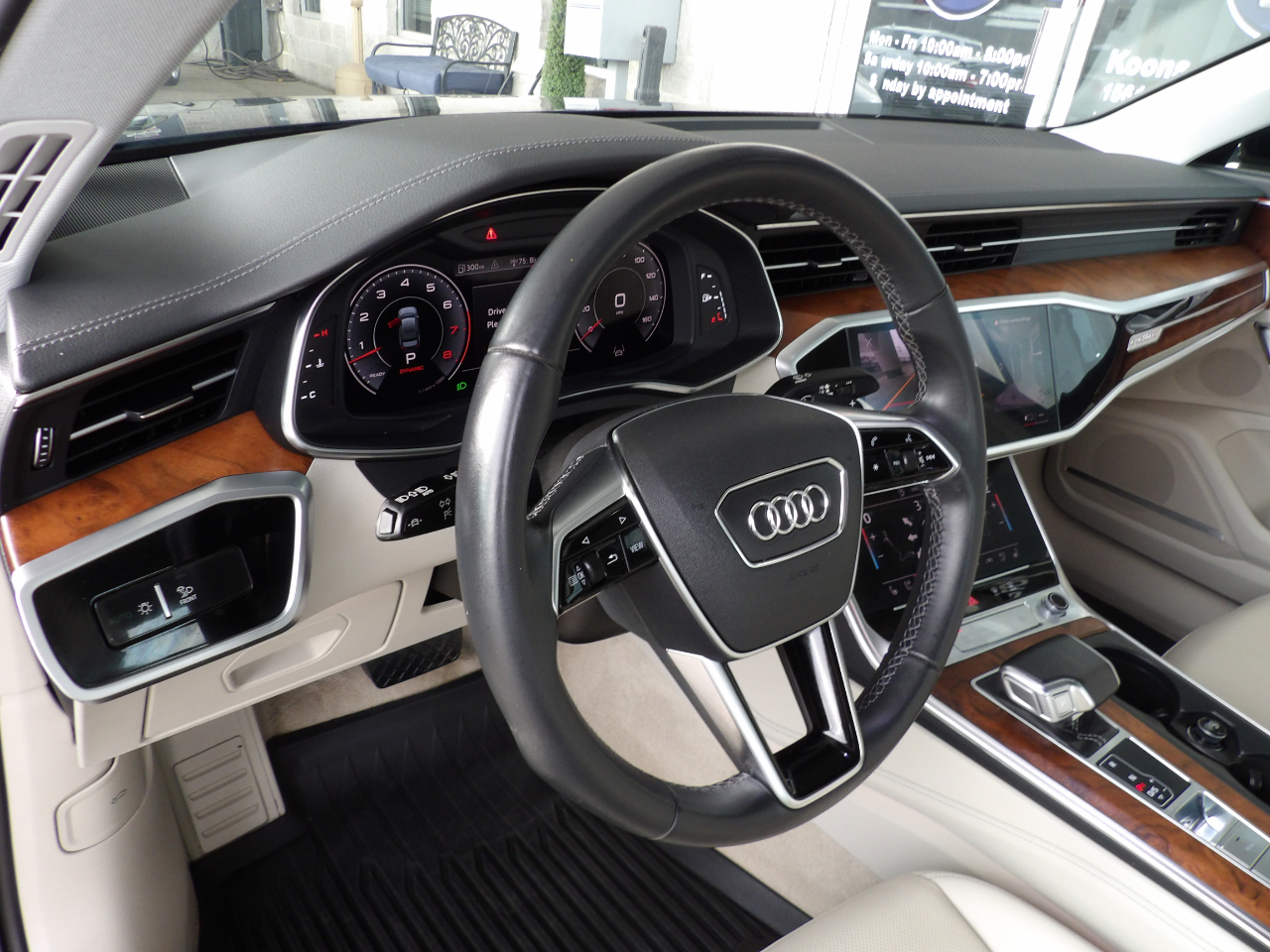 Audi A6 Sedan Premium Plus 55 TFSI quattro 2023