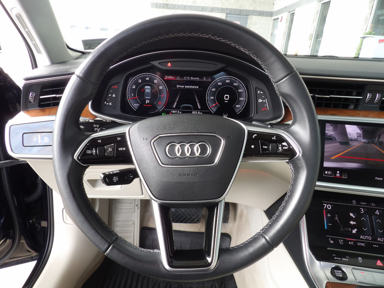 Audi A6 Sedan Premium Plus 55 TFSI quattro 2023