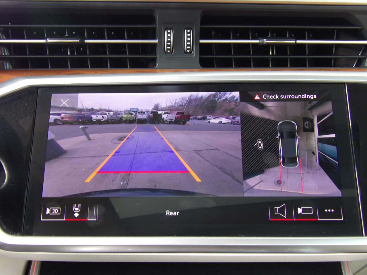 Audi A6 Sedan Premium Plus 55 TFSI quattro 2023