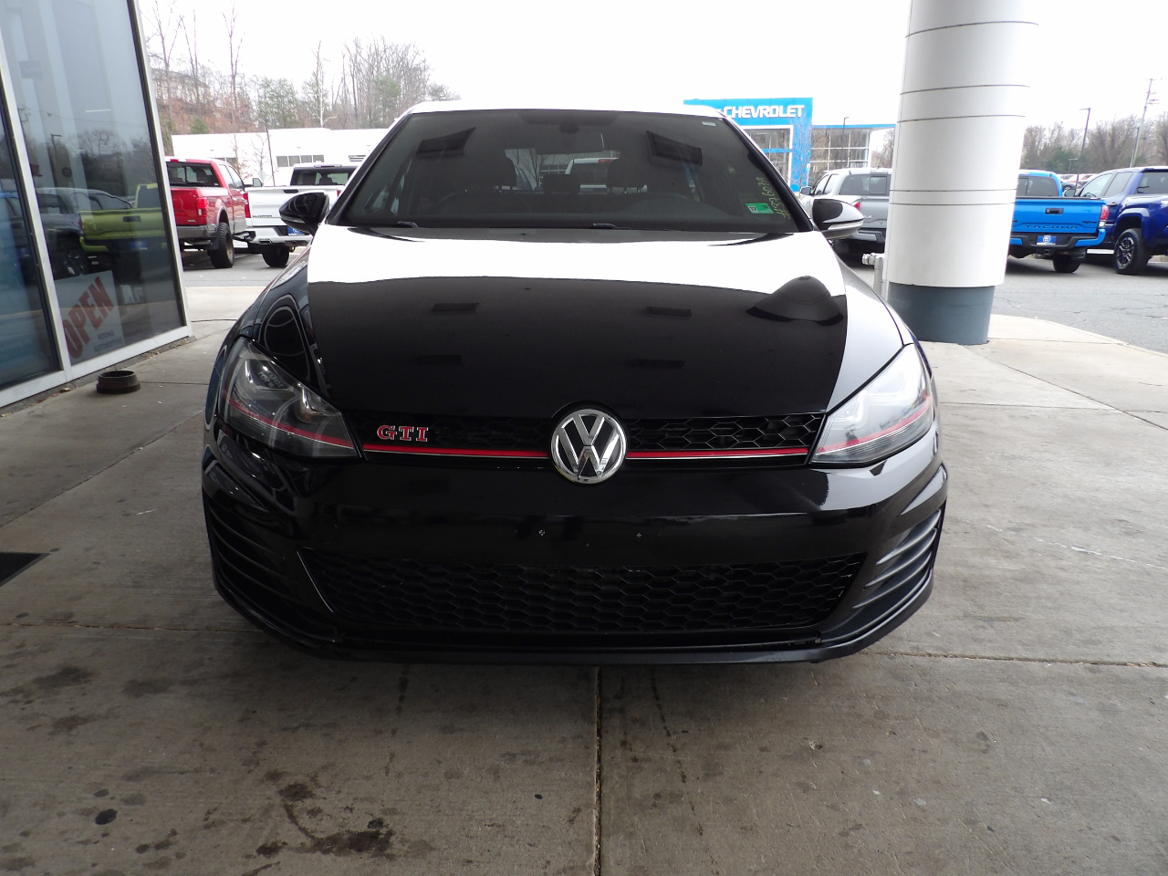 Volkswagen Golf GTI 4dr HB Man S w/Performance Pkg 2016