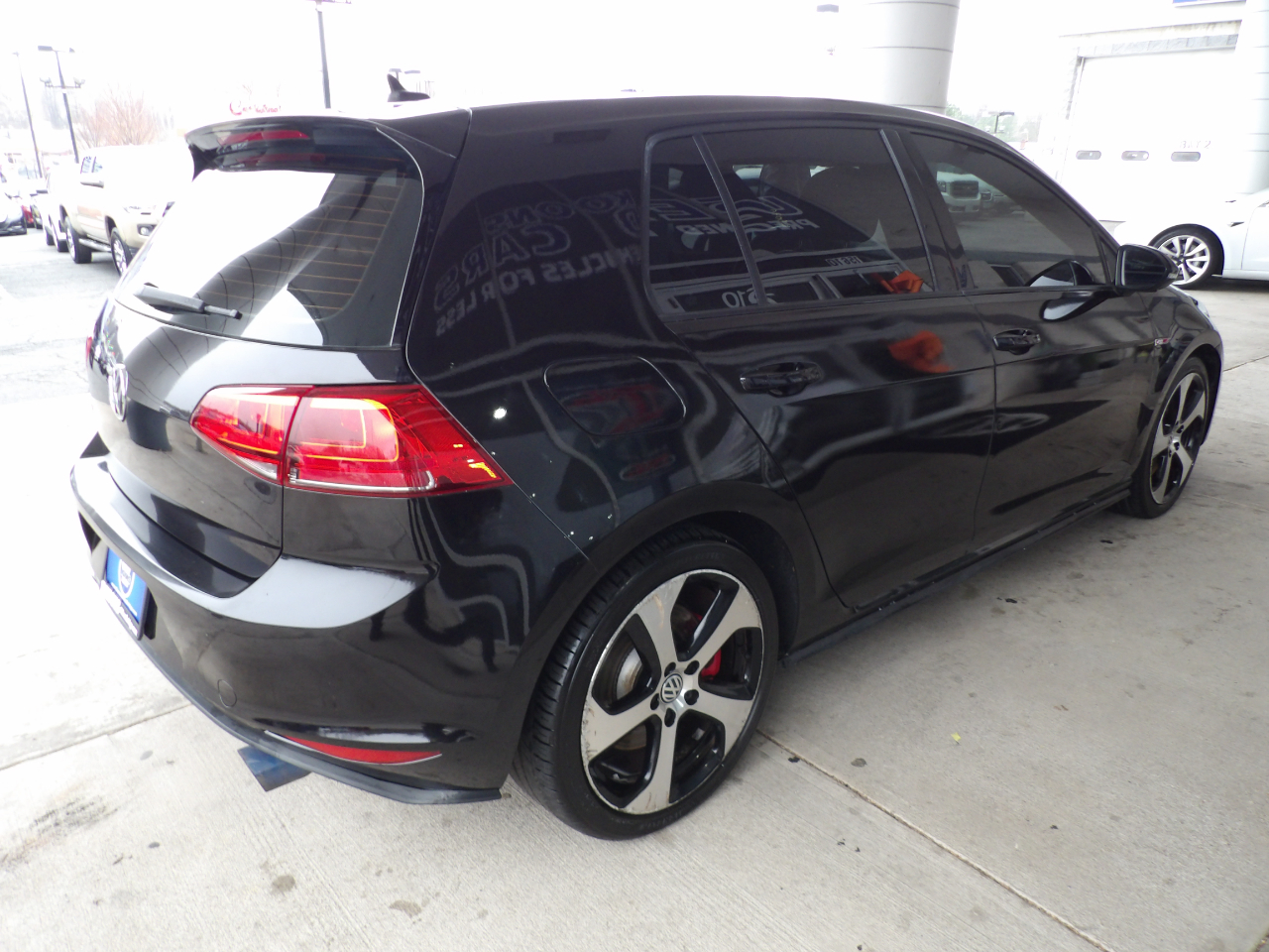 Volkswagen Golf GTI 4dr HB Man S w/Performance Pkg 2016