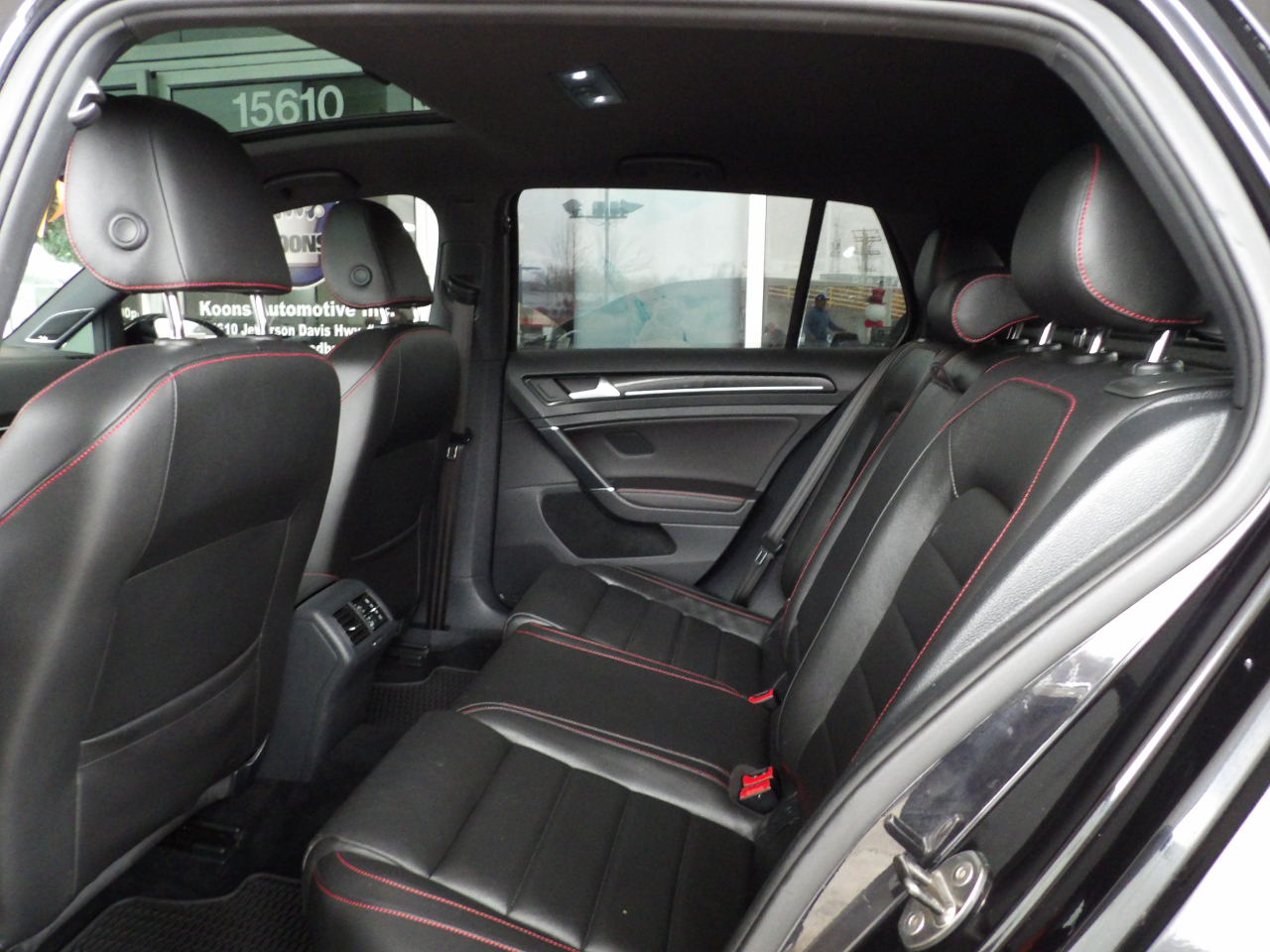 Volkswagen Golf GTI 4dr HB Man S w/Performance Pkg 2016