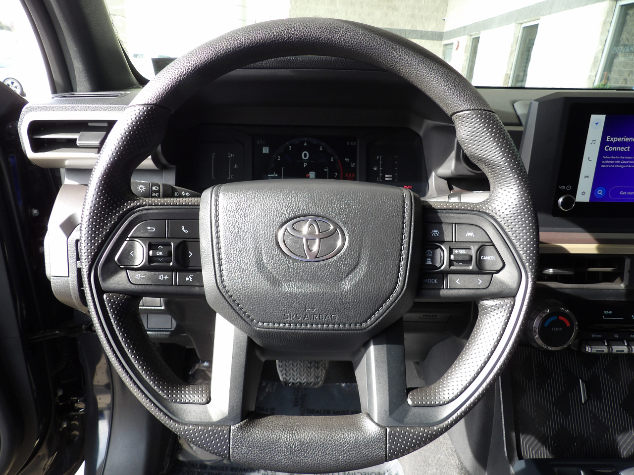 Toyota Tacoma 4WD SR5 Double Cab 5' Bed AT (Natl) 2025