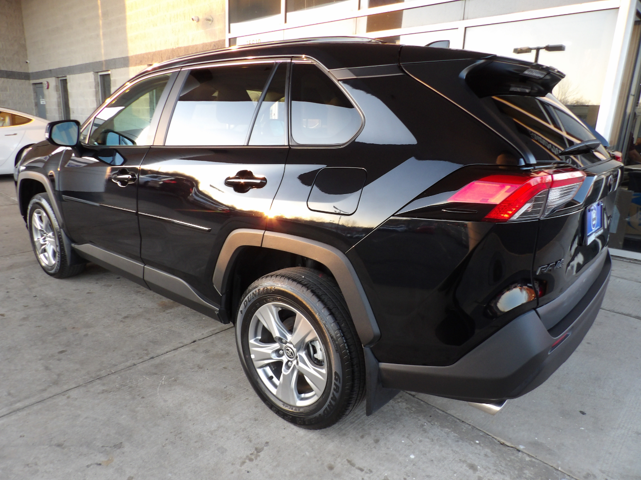 Toyota RAV4 XLE AWD (Natl) 2024