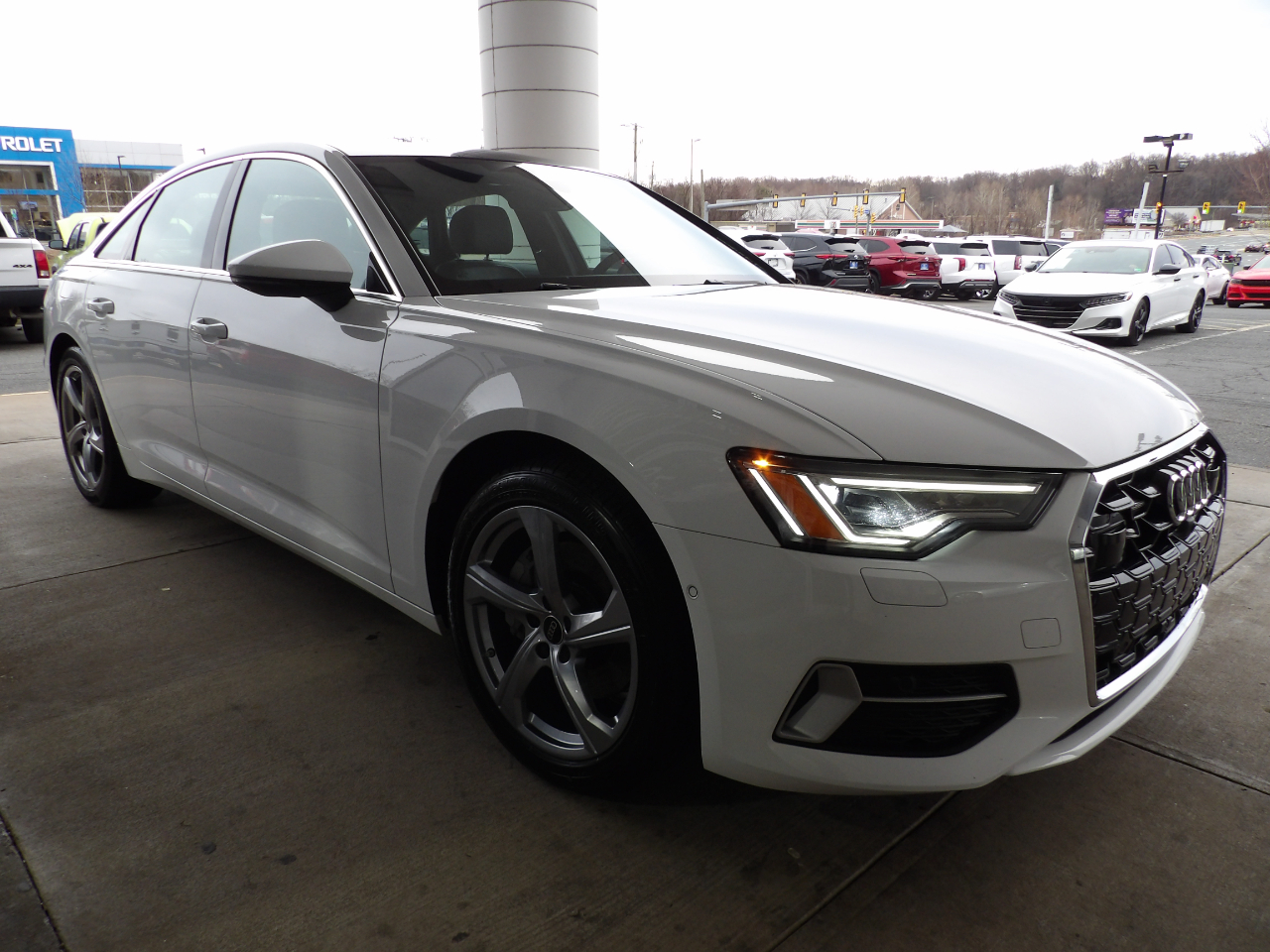 Audi A6 Sedan Premium Plus 45 TFSI quattro 2024