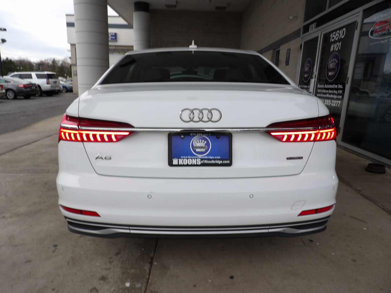 Audi A6 Sedan Premium Plus 45 TFSI quattro 2024