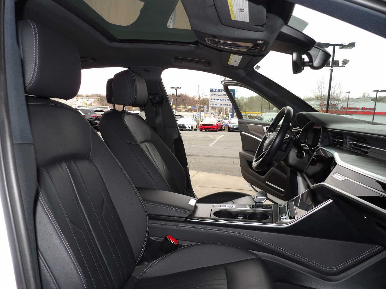 Audi A6 Sedan Premium Plus 45 TFSI quattro 2024