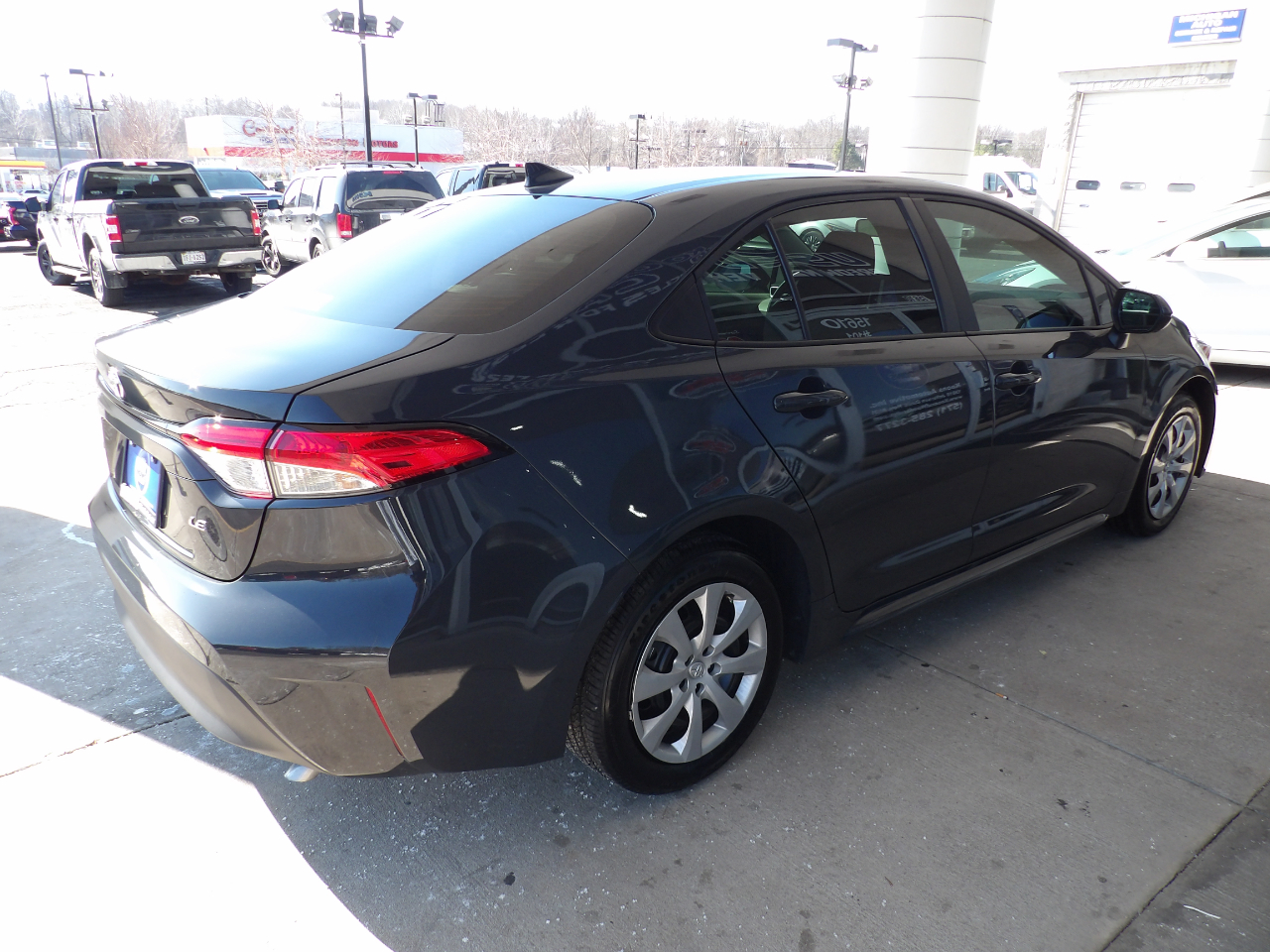 Toyota Corolla LE CVT (Natl) 2025