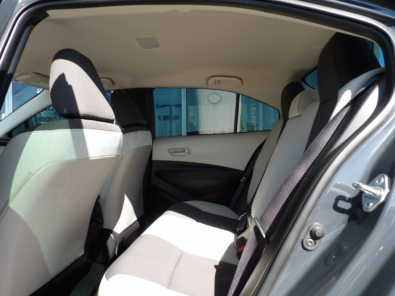 Toyota Corolla LE CVT (Natl) 2025