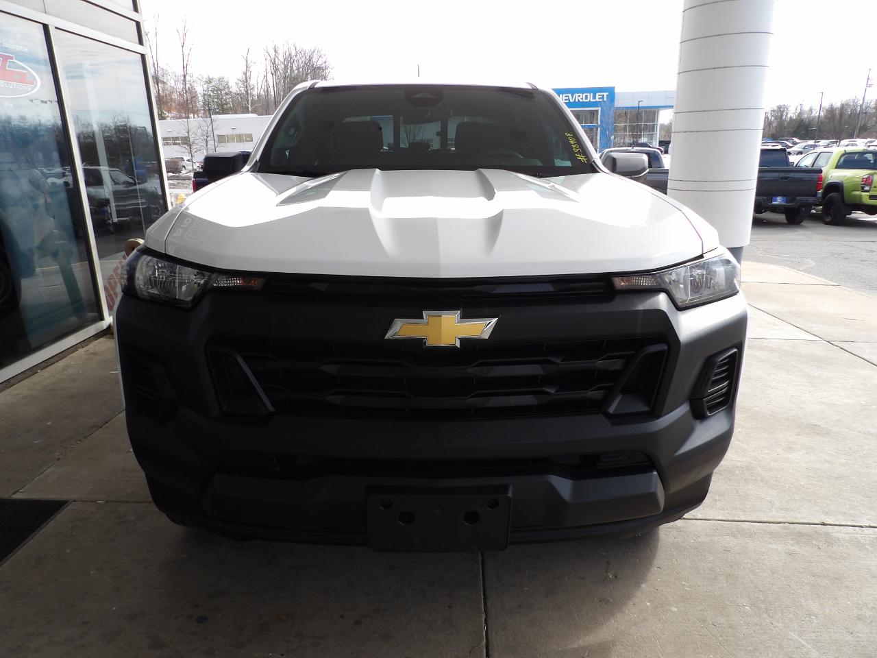 Chevrolet Colorado 2WD Crew Cab WT 2025