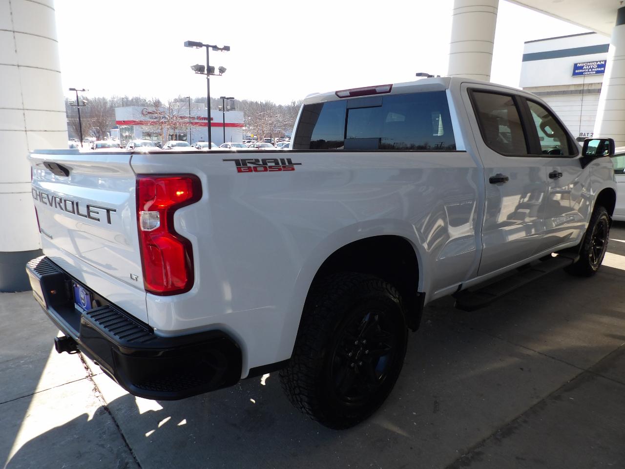 Chevrolet Silverado 1500 LTD 4WD Crew Cab 157" LT Trail Boss 2022
