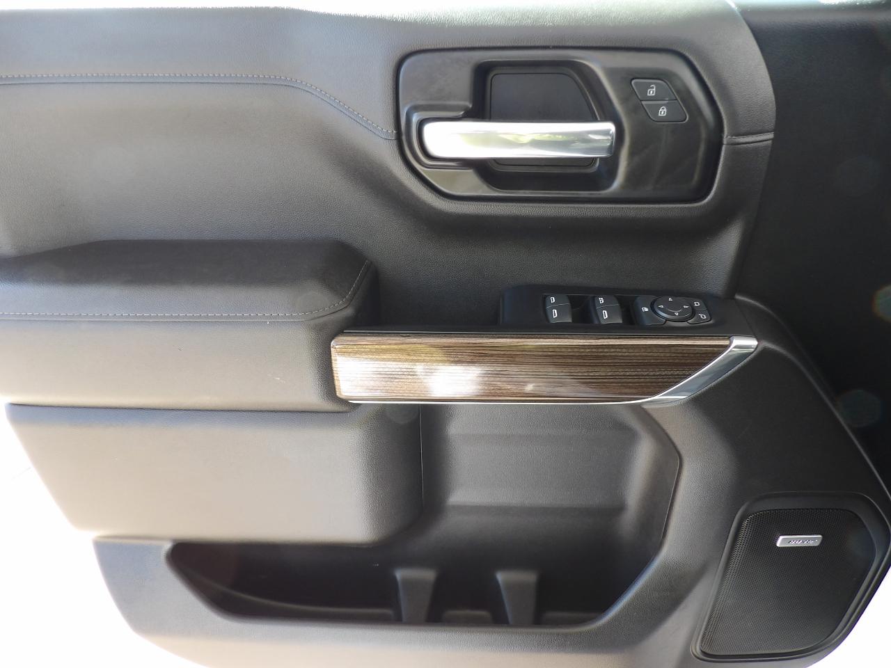 Chevrolet Silverado 1500 LTD 4WD Crew Cab 157" LT Trail Boss 2022