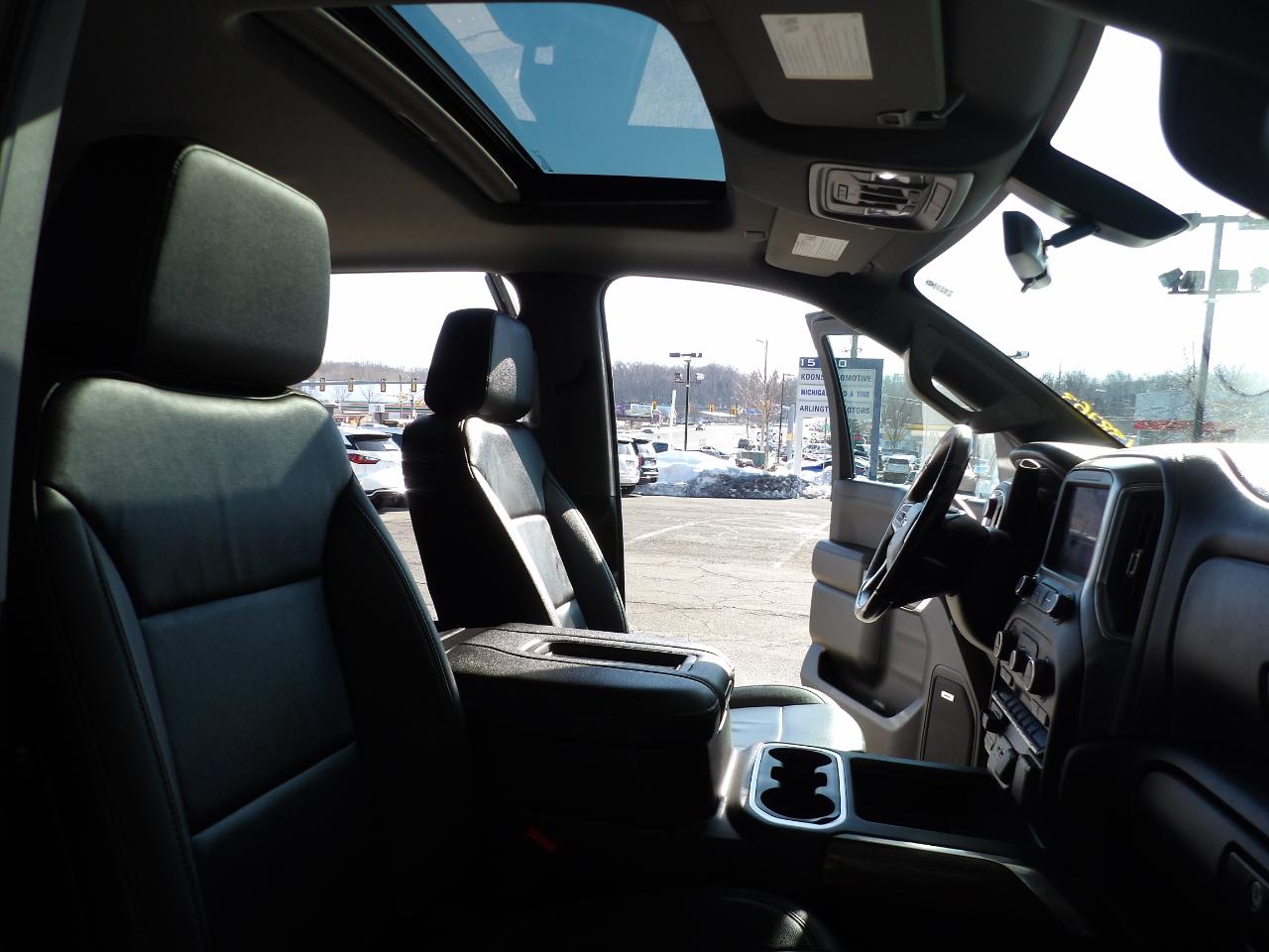 Chevrolet Silverado 1500 LTD 4WD Crew Cab 157" LT Trail Boss 2022