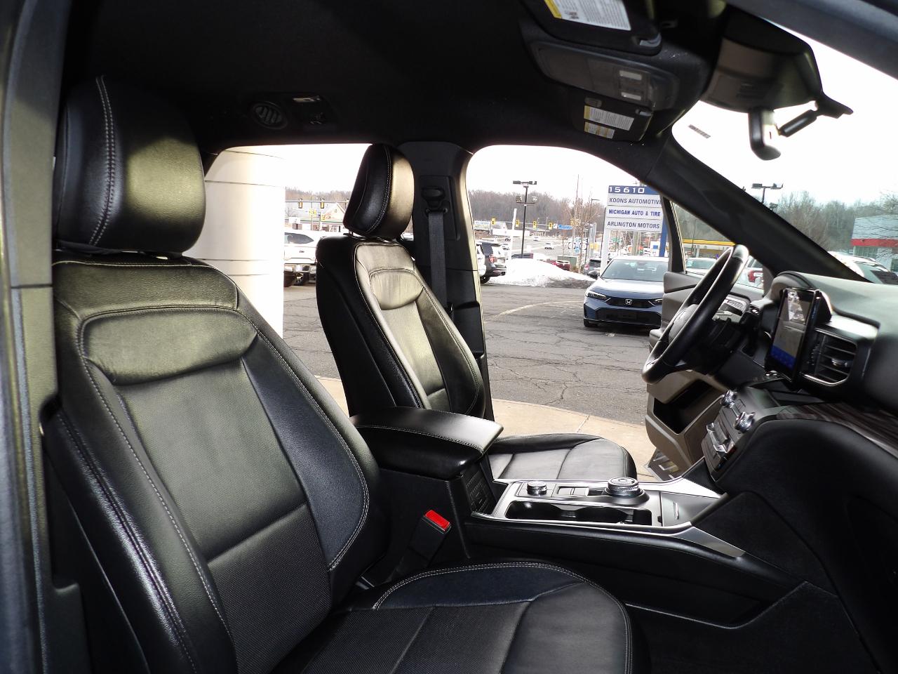 Ford Explorer Limited 4WD 2020