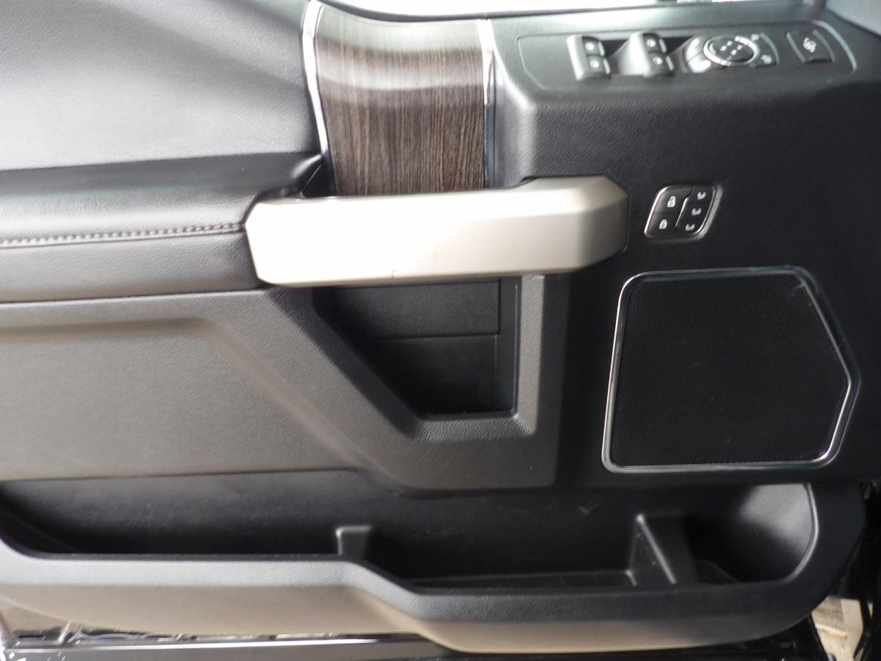 Ford Super Duty F-350 SRW Lariat 4WD SuperCab 6.75' Box 2020