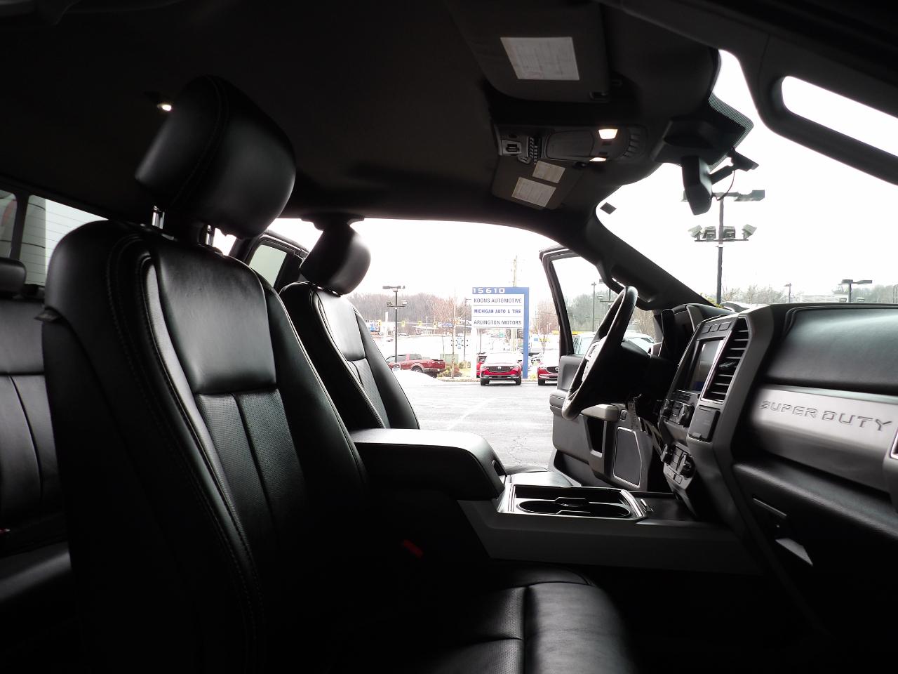Ford Super Duty F-350 SRW Lariat 4WD SuperCab 6.75' Box 2020