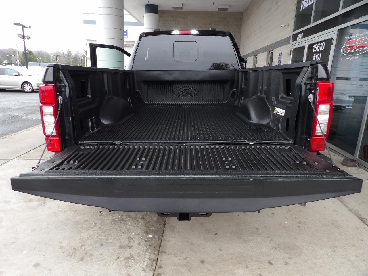 Ford Super Duty F-350 SRW Lariat 4WD SuperCab 6.75' Box 2020