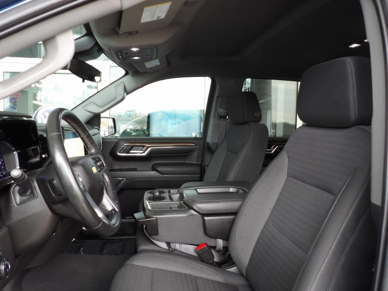 Chevrolet Silverado 1500 4WD Crew Cab 147" LT w/2FL 2023