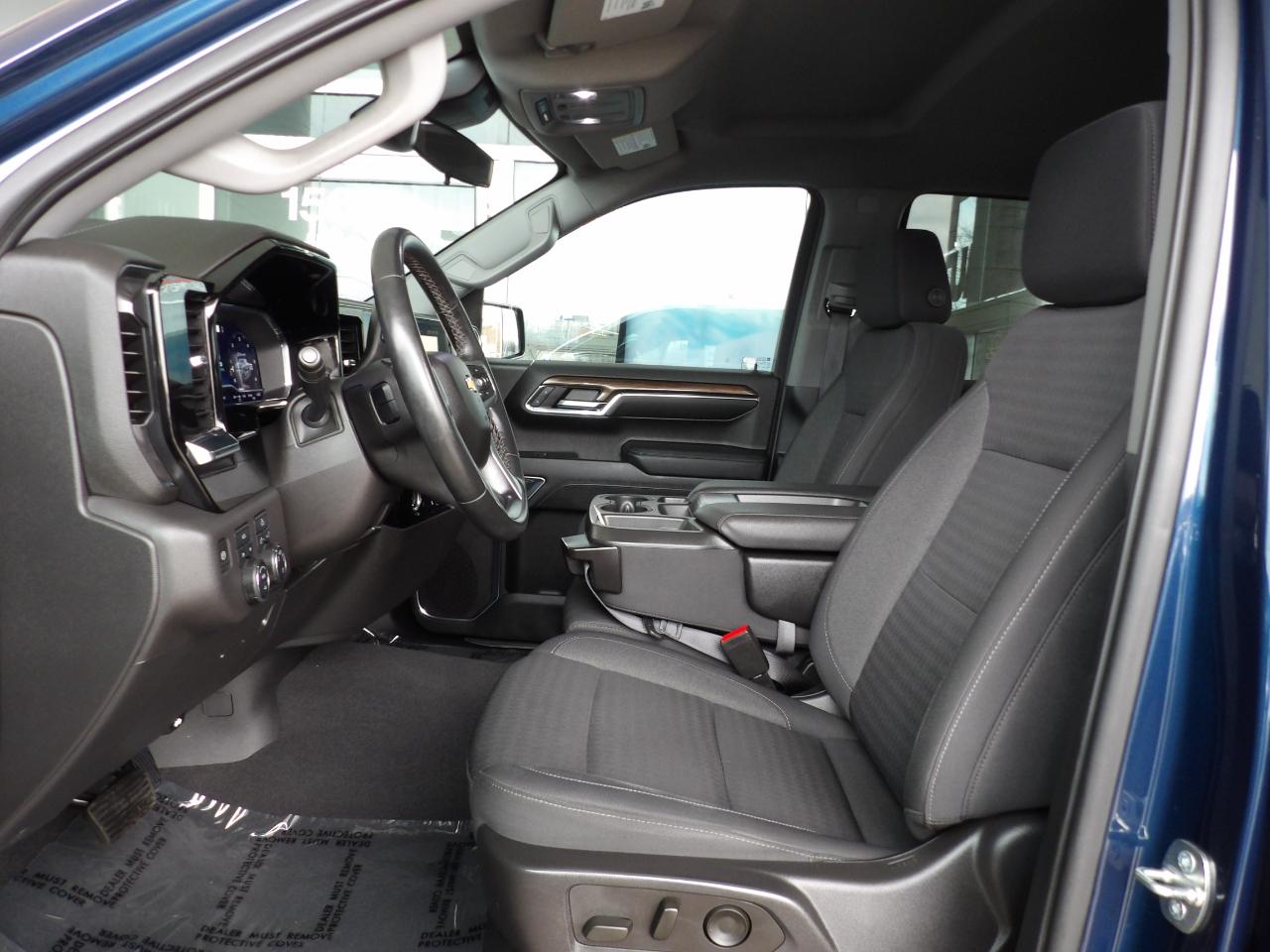 Chevrolet Silverado 1500 4WD Crew Cab 147" LT w/2FL 2023