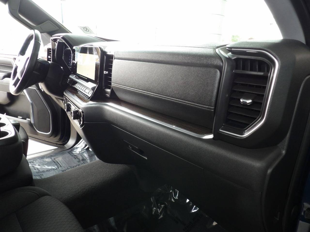 Chevrolet Silverado 1500 4WD Crew Cab 147" LT w/2FL 2023