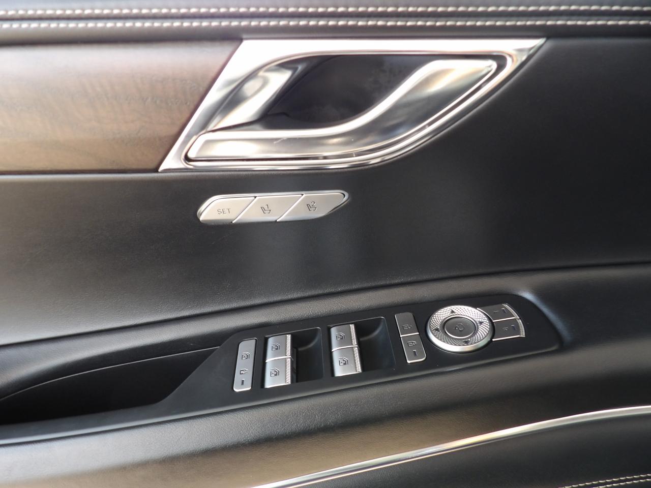 Genesis GV80 2.5T AWD 2024