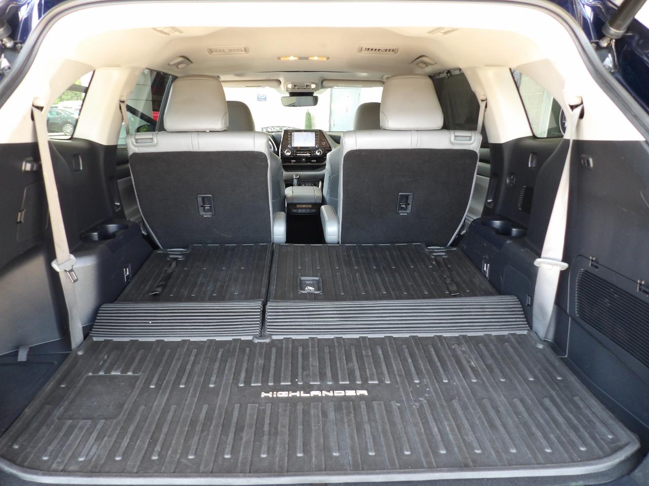 Toyota Highlander XLE AWD (Natl) 2022