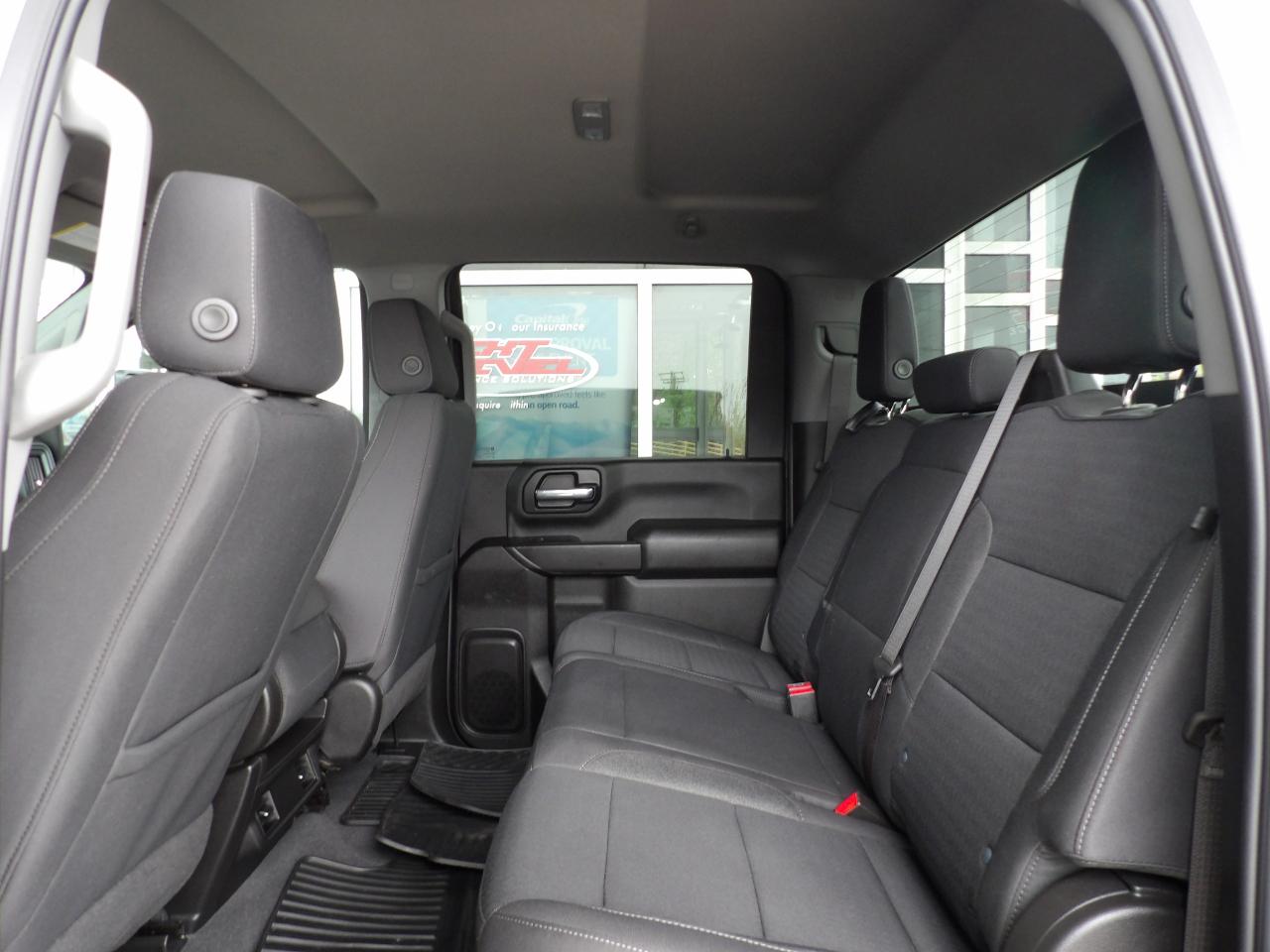 Chevrolet Silverado 2500HD 4WD Crew Cab 159" Custom 2024