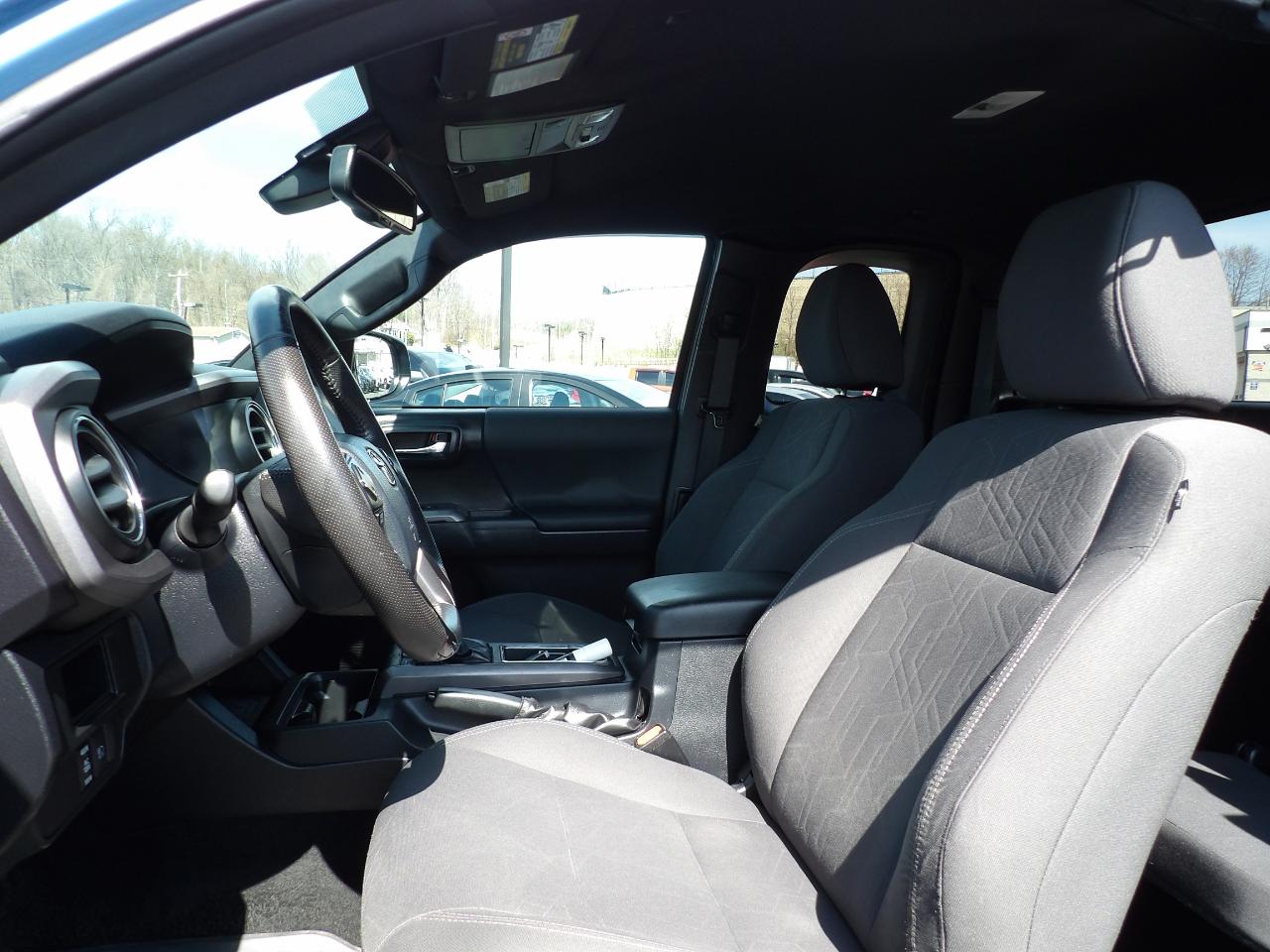 Toyota Tacoma 4WD TRD Sport Access Cab 6' Bed V6 AT (Natl) 2019