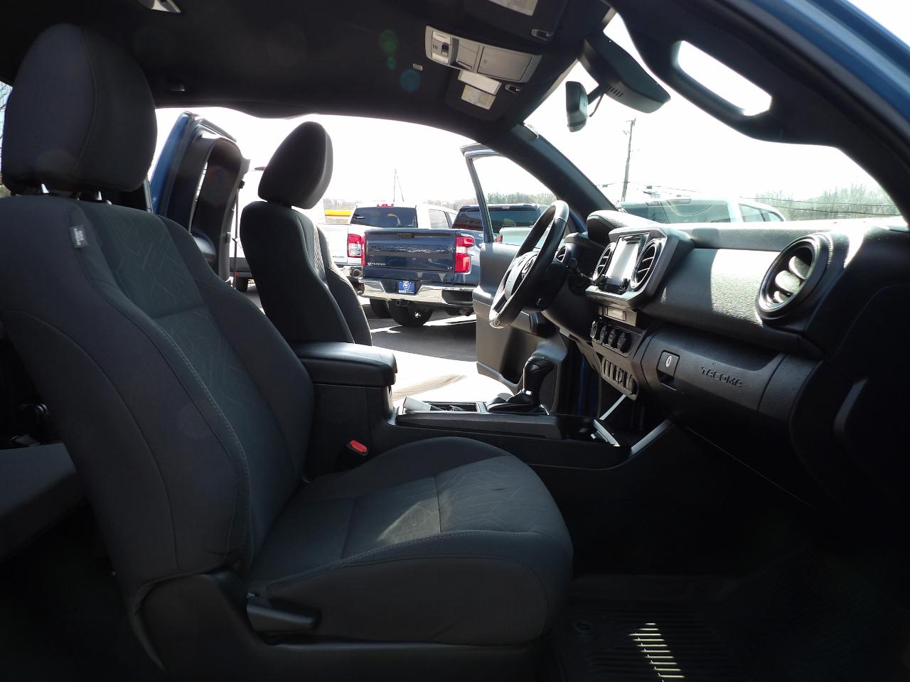 Toyota Tacoma 4WD TRD Sport Access Cab 6' Bed V6 AT (Natl) 2019