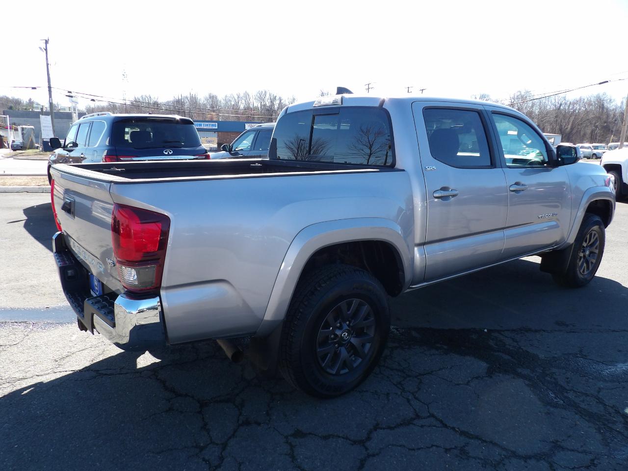 Toyota Tacoma 4WD SR5 Double Cab 5' Bed V6 AT (Natl) 2020