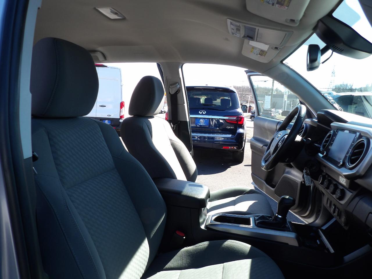 Toyota Tacoma 4WD SR5 Double Cab 5' Bed V6 AT (Natl) 2020