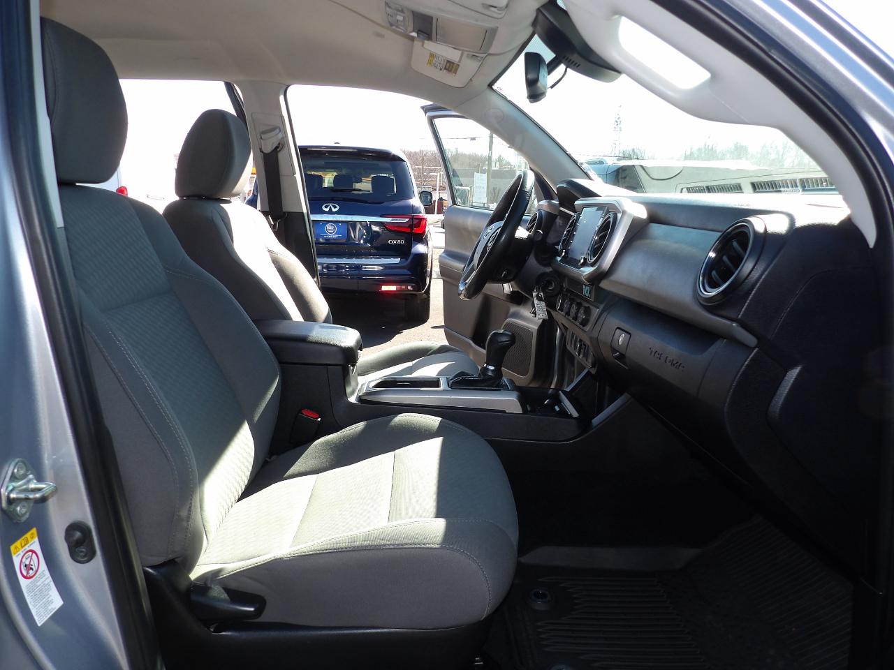 Toyota Tacoma 4WD SR5 Double Cab 5' Bed V6 AT (Natl) 2020