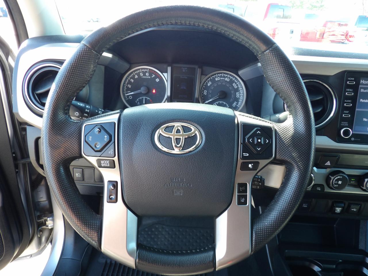 Toyota Tacoma 4WD SR5 Double Cab 5' Bed V6 AT (Natl) 2020