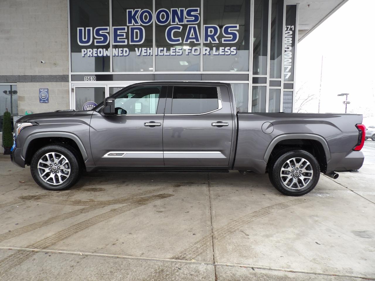 Toyota Tundra 4WD 1794 Edition Hybrid CrewMax 6.5' Bed (Natl) 2022