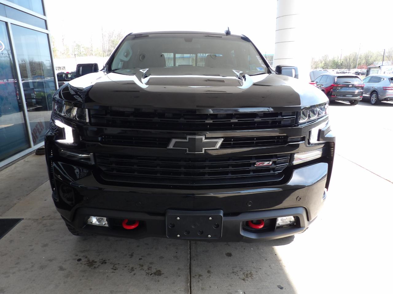 View vehicle photo 2