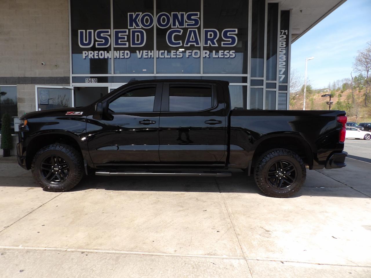 View vehicle photo 7