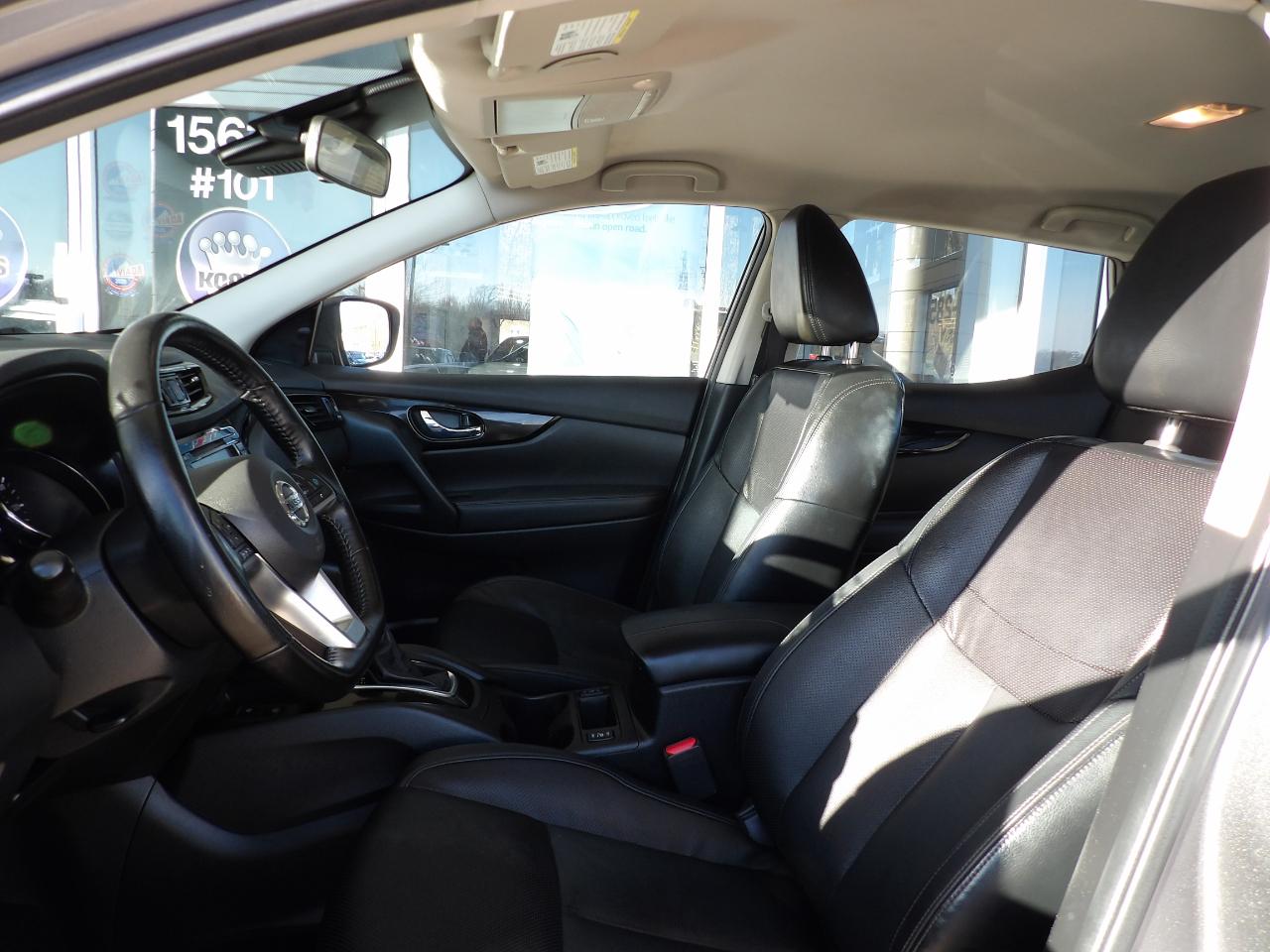 Nissan Rogue Sport AWD SL 2022