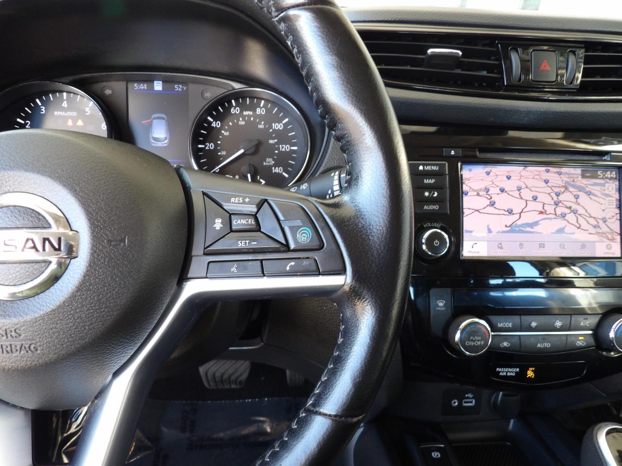 Nissan Rogue Sport AWD SL 2022