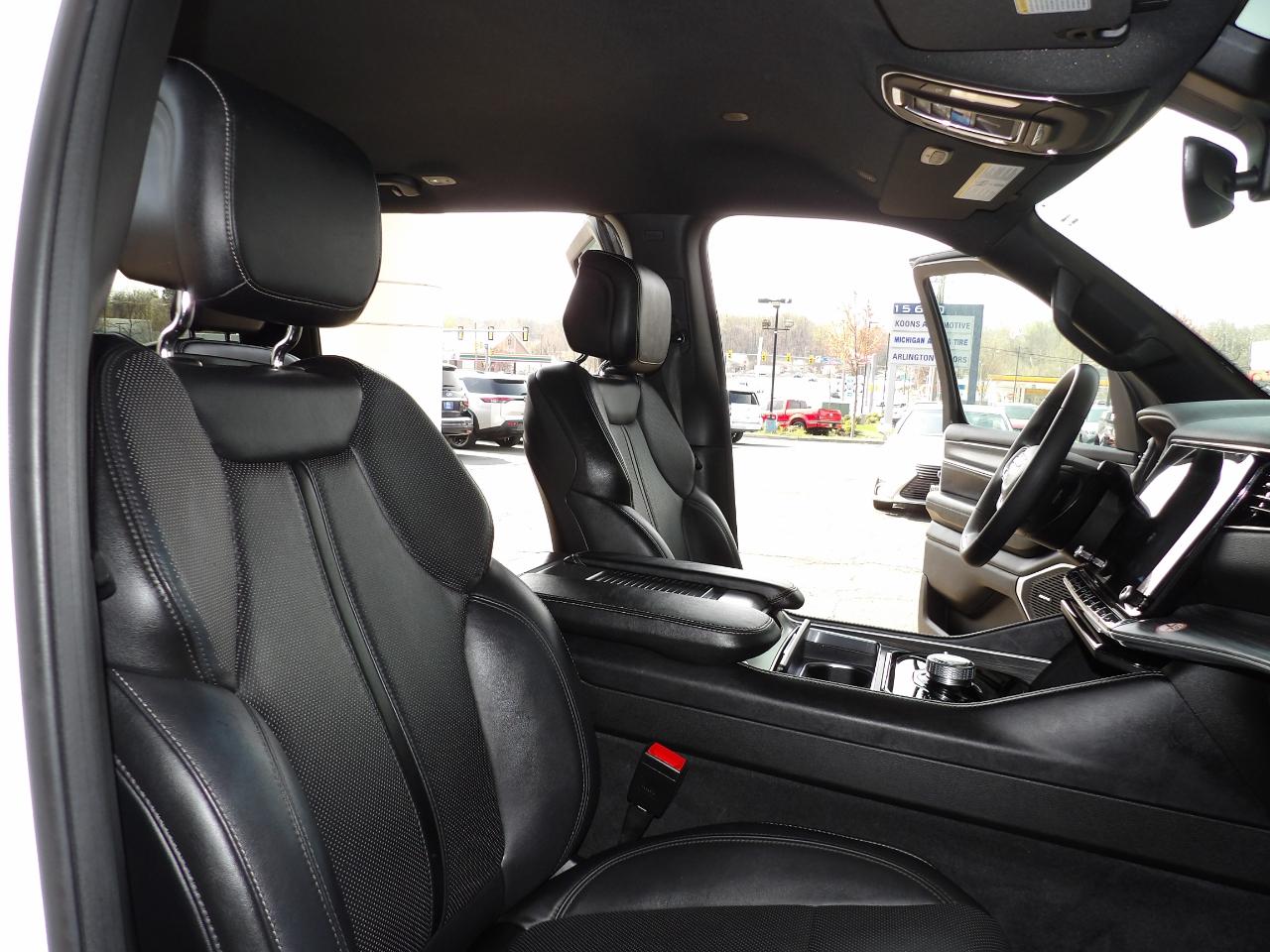 Jeep Wagoneer Series II 4x4 2024