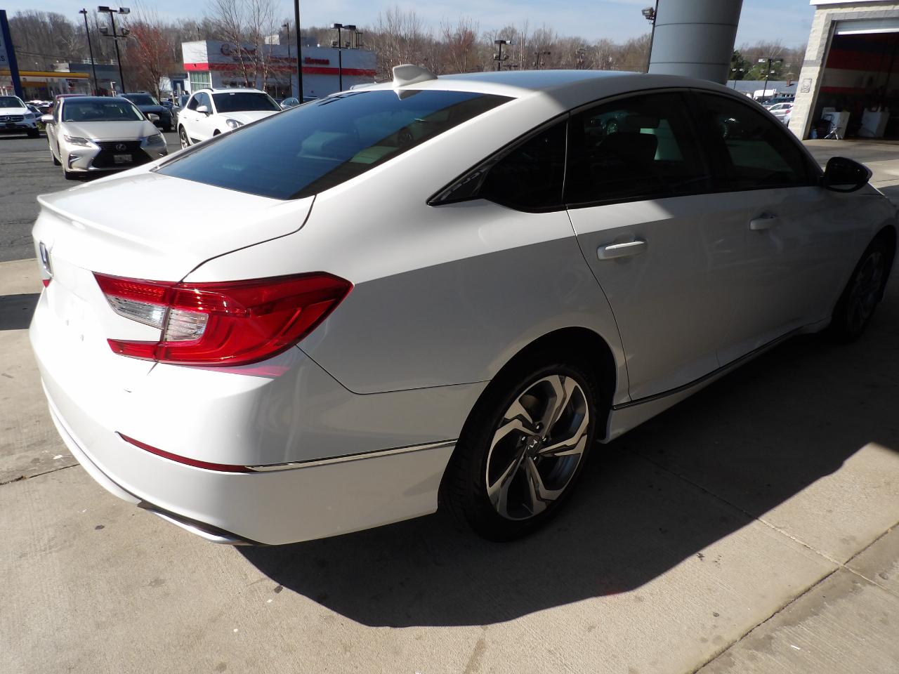 Honda Accord Sedan EX-L 1.5T CVT 2020